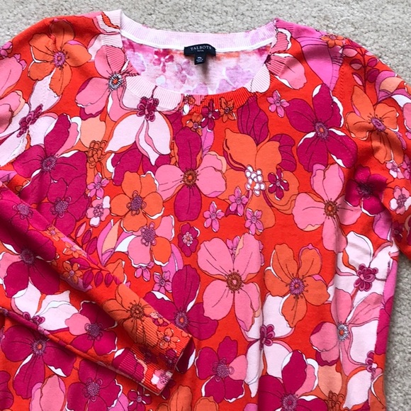 Talbots Sweaters - NWOT Talbots Sweater